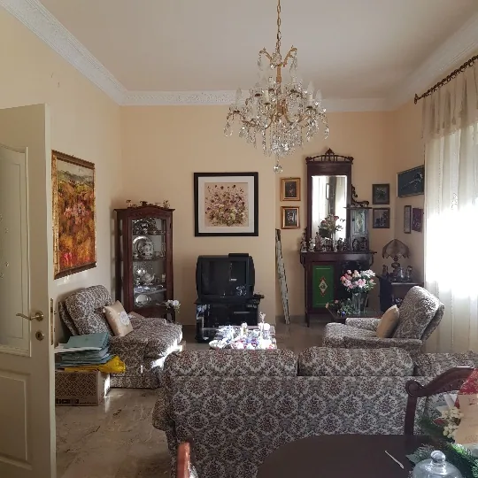 Splendido appartamento ristrutturato in via Toniolo (zona via Leone XIII)